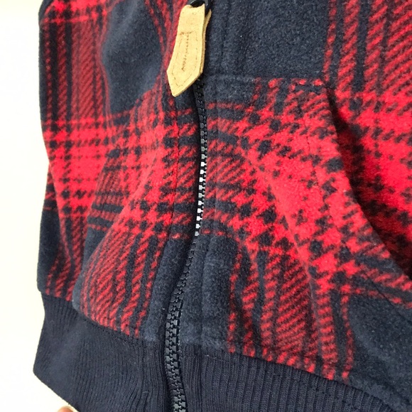 Carter's (6m) Boys Vest - Picture 3 of 4